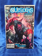 Outsiders #30 VF+ 2010 - DC Comics Artgerm Cover picture