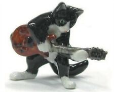 ➸ NORTHERN ROSE Miniature Figurine Musician Cat with Electric Guitar picture
