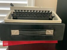 Vintage Olivetti dora typewriter- with original Case. Spain picture