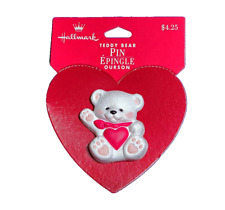 Hallmark PIN Valentines Vintage BEAR HEART White WAVING Teddy '95 Brooch NEW 425 picture