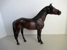 Breyer Traditional Mahogany Bay Man O' War #47 with Eye Whites in Front of Eyes picture