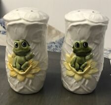 Vintage Sears Roebuck Neil the Frog  Salt and Pepper Shaker Set NICE picture