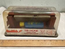 SMITH'S VINTAGE TRI-HONE THREE STONE SHARPENING SYSTEM With HONING OIL Bottle picture
