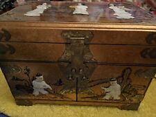 VTG Japanese Lacquer Inlaid Jewelry Box Geisha Figures Red Lined 14lbs Wooden picture