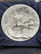 NEW Mikasa Holiday Elegance Christmas Plate 3D Plaque Gold Carolers FK001/711 picture