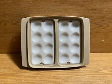 Tupperware 723-2 4 Piece Deviled Egg Keeper Carrier NO LID picture