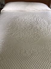 Lovely Vintage Matelasse Bedspread -Queen- Ivory Crown Crafts 108 x 95 picture