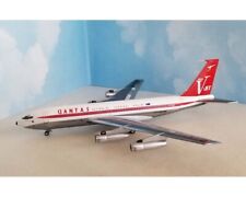 Aeroclassics AC211243 Qantas Airways B707-100 VH-EBG Diecast 1/200 V-Jet Model picture