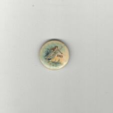 Vintage 1903 Happy NEW YEAR pin ART NOUVEAU ANGEL blows HORN at Midnight pinback picture