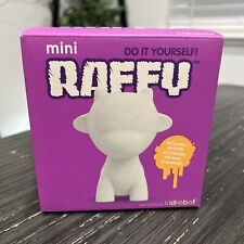 Kidrobot MUNNYWORLD Mini Raffy 4