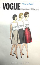 Vintage 1970s Vogue Proportioned Skirt Short Ave Tall VOGUE 1354 W32 H42 UNCUT picture