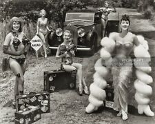 1950s Burlesque Girls Promo Photo - Curves Ahead - Gypsy Rose Lee - Strippers picture