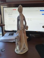 Lladro Tengra Woman With Her Dog Made In Spain 15