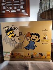New Extreme Beauty  Hallmark PEANUTS Peanuts Charlie   Lucy Figurine  picture