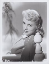 Janet Leigh 1940's era Hollywood portrait wearing hair band vintage 8x10 photo picture