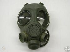 Canadian Armed Forces Issue C4 Gas Mask W/Filter And Carrier - Medium picture