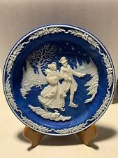 Christmas Cameos Collector Plate “Skaters At Twilight” Ltd Edition Incolay Stone picture