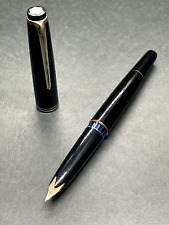 MONTBLANC No.22 Black GT Vintage Piston-filler Fountain Pen 14C 585 nib/F picture