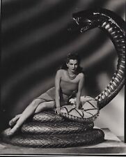 Maria Montez (1940s) ❤ Leggy Cheesecake Alluring Pose Vintage Photo K 520 picture