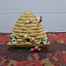 Beautiful Woven Look Honey Comb Bee Hive Napkin / Mail Holder picture