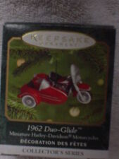 HALLMARK HARLEY-DAVIDSON 1962 DUO-GLIDE #2 MOTORCYCLE SERIES 2000 ORNAMENTS picture
