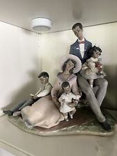 A Family of Love Lladro Black Legacy collection picture