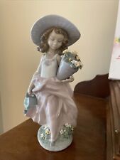 Lladro Porcelain Figurine - 7676 A Wish Come True Society Members Only - 9¼ in picture