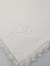 Vintage 16” Linen Napkins Embroidered   Lot Of 8 *FREE SHIPPING* picture