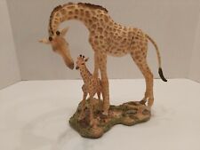 Mom Giraffe and baby Country Artists Canaw Figurine Mother Giraffe And Baby Foal picture