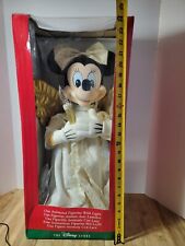 DISNEY STORE SEASON OF SONG 1997 TELCO MINNIE MOUSE ANIMATED CHRISTMAS FIGURE picture