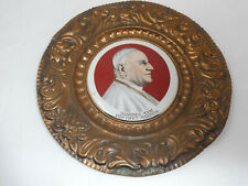 VINTAGE MID-CENTURY POPE JOANNES XXIII HAMMERED COPPER & CERAMIC WALL PLAQUE picture
