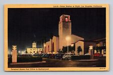 c1945 Linen Postcard Los Angeles CA California Union Station at Night Old Cars picture