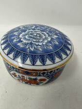 Vintage Tiffany & Co. Imari Floral Pattern Porcelain Round Trinket Box With Lid picture