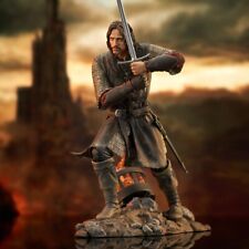 Aragorn (The Lord of the Rings) Gallery Statue picture
