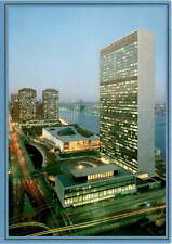 1989 United Nations Headquarters Night View Stamp - 36 cents picture