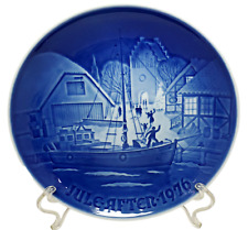 B&G Bing & Grondahl - Christmas Plate 1976 - Christmas Welcome - Denmark - A picture