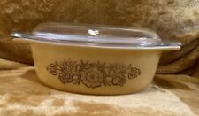 Pyrex  Golden Garland  043 Yellow & Gold  Flowers Oval Casserole 1.5 Qt Vintage picture