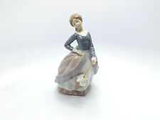 Lladro Figurine #5212 Evita, 7
