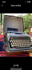 Vintage 1961 Royal Futura 800 Portable Typewriter and Case 2 Tone Gray picture