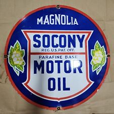 MAGNOLIA SOCONY MOTOR OIL PORCELAIN ENAMEL SIGN 30 INCHES ROUND picture