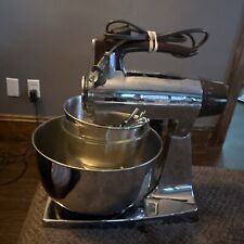 VINTAGE SUNBEAM DELUXE MIXMASTER 12 SPEED MIXER BROWN/CHROME w/BOWLS & BEATERS picture
