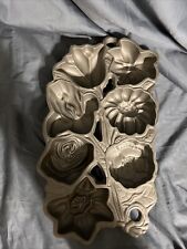 VTG John Wright Cast Iron Flower Mold Muffin Bread Baking Pan 1991 #2 picture