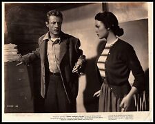 Richard Derr + Barbara Rush in When Worlds Collide (1951) ORIGINAL PHOTO M 134 picture
