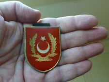 Turkey SCARCE old vintage badge in red with Crescent and start at the center, a picture
