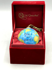 Ne' Qwa Art Peace on Earth by Susan Winget Glass Ornament Reverse Hand Painting picture