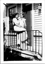 Discreet Lesbian Flapper Women Lovers Americana 1920s Vintage Photograph Gay Int picture