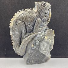 550g Natural crystal mineral specimen sphalerite specimen hand-carved the lizard picture