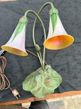 Lundberg AMERICAN DELUXE Vtg Bronze & Art Glass Feather/ FLOWER Lily Pad LAMP picture