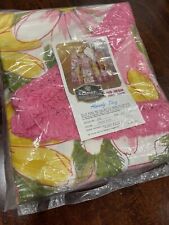 Vintage Cannon Heavenly Daisy No Iron Table Cover-Fresh Pink-NOS-70” Round Table picture