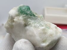 Natural Emerald Specimen 66.00 grams (B-59) picture